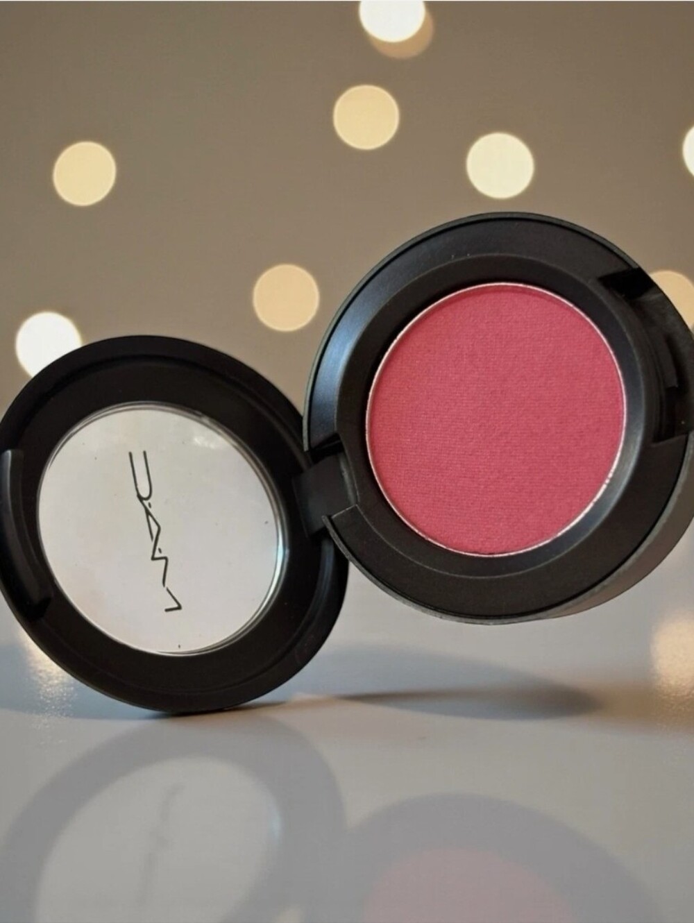 MAC Eyeshadow Sushi Flower